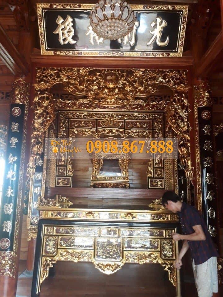 Nội thất phòng thờ Quảng Ninh