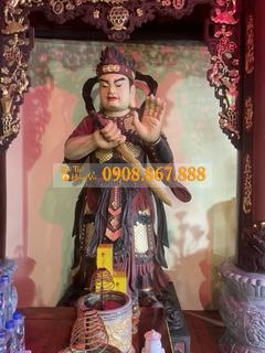 tượng bát bô kim cương